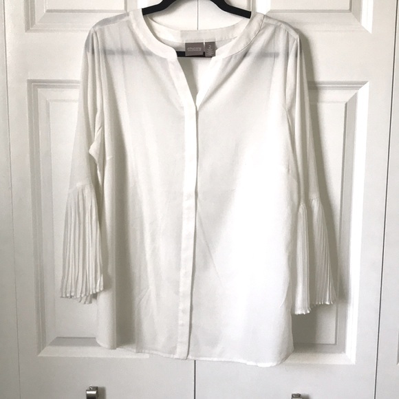 CHICO’S SEMI-SHEER TUNIC WITH POET SLEEVES - Picture 1 of 4